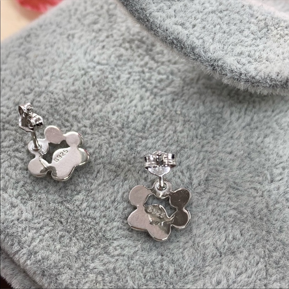 S925 Dog Cat Footprint Earrings - Picture 4 of 5